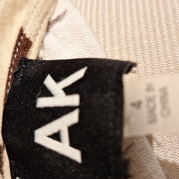 Anne Klein Linen Floral dress - Picture 5 of 5